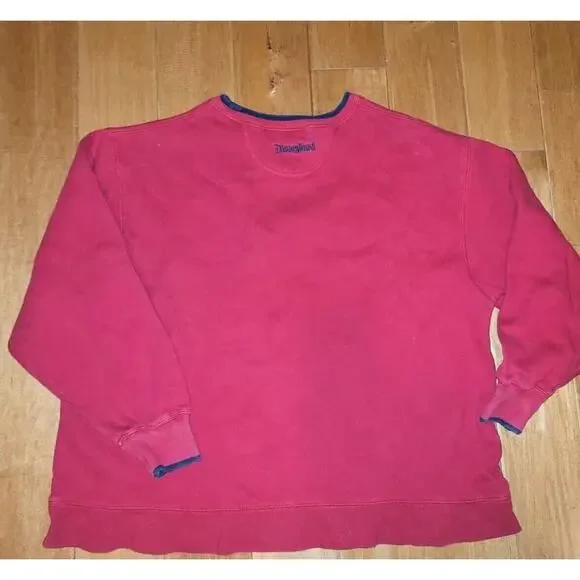 Vintage Disneyland Resorts Red Embroidered Mickey Mouse Crewneck Sweatshirt, XL - Picture 5 of 6
